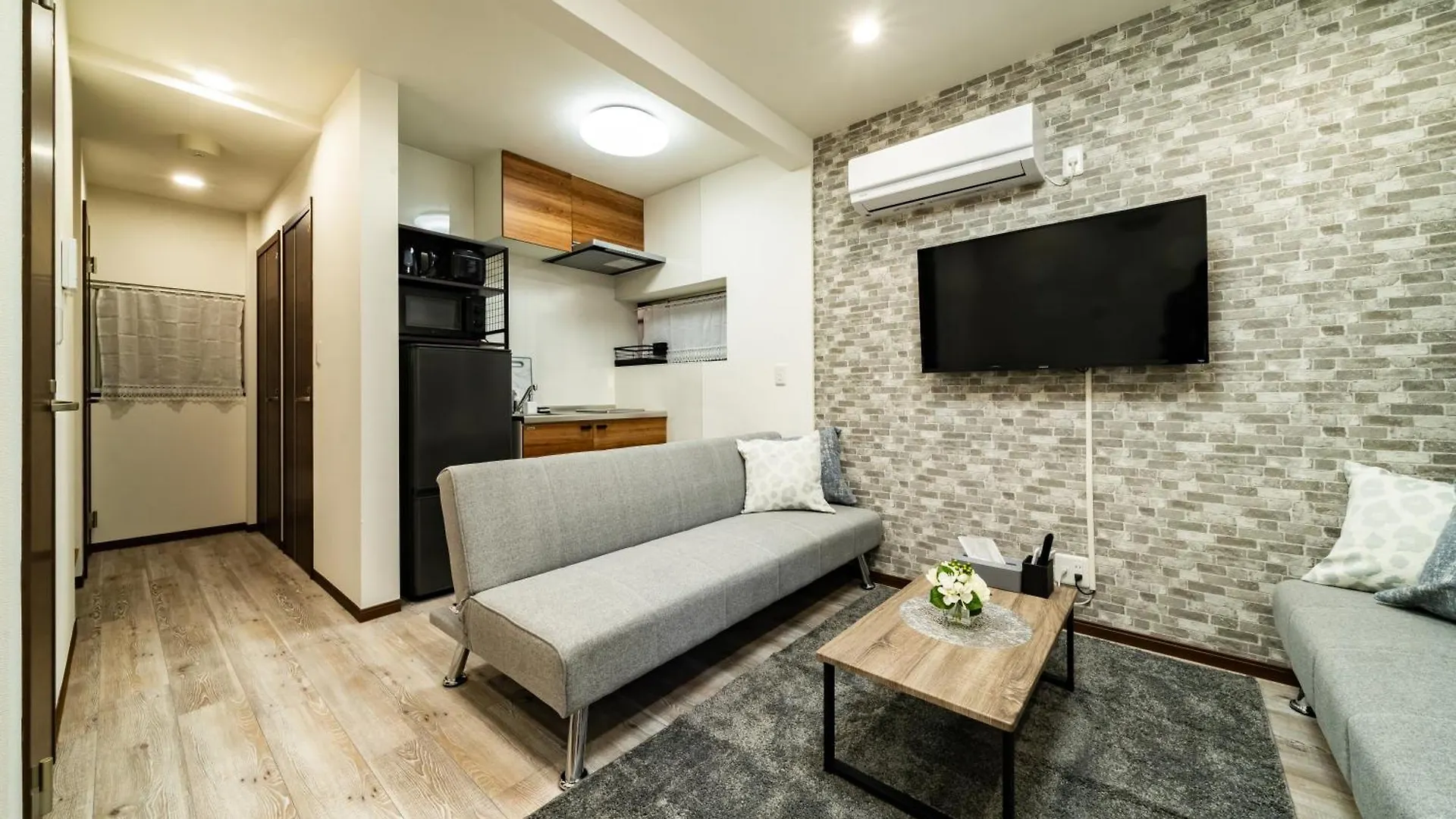 86, Panda Hotel, Private House Rental Tokyo
